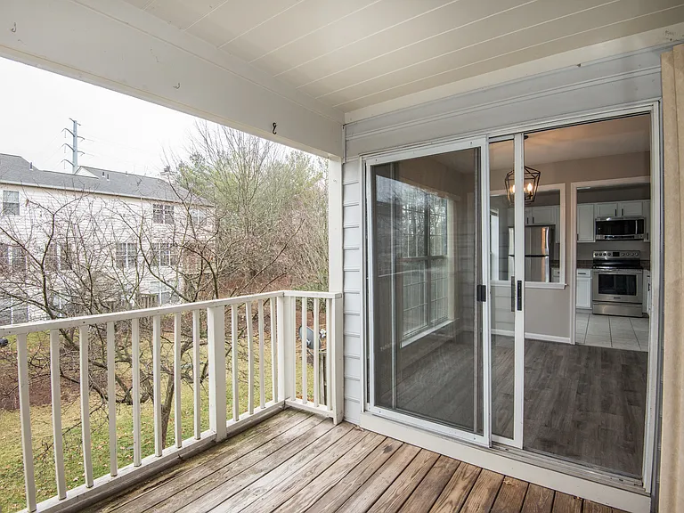 11205 Rienzi Pl #202 — Photo 38