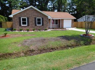 443 Robin Dr, Goose Creek, SC 29445