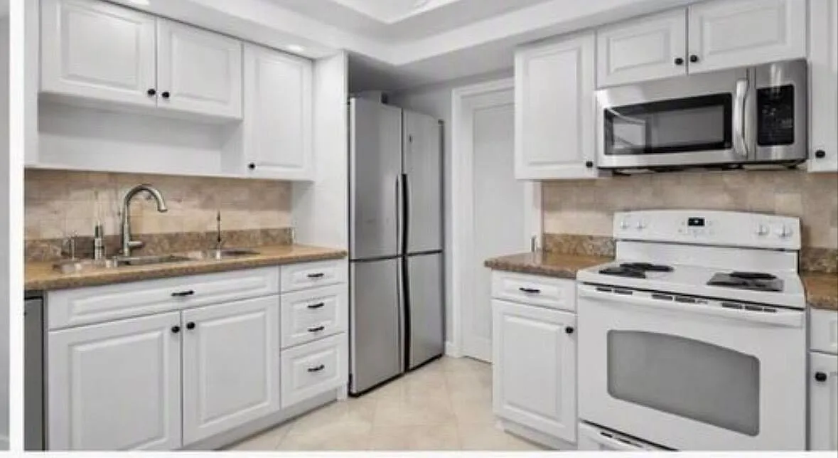 2 bed, 2.0 bath, 948 sqft, $3,000 — Photo 4