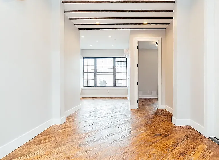 35 Claver Pl #1K — Photo 3
