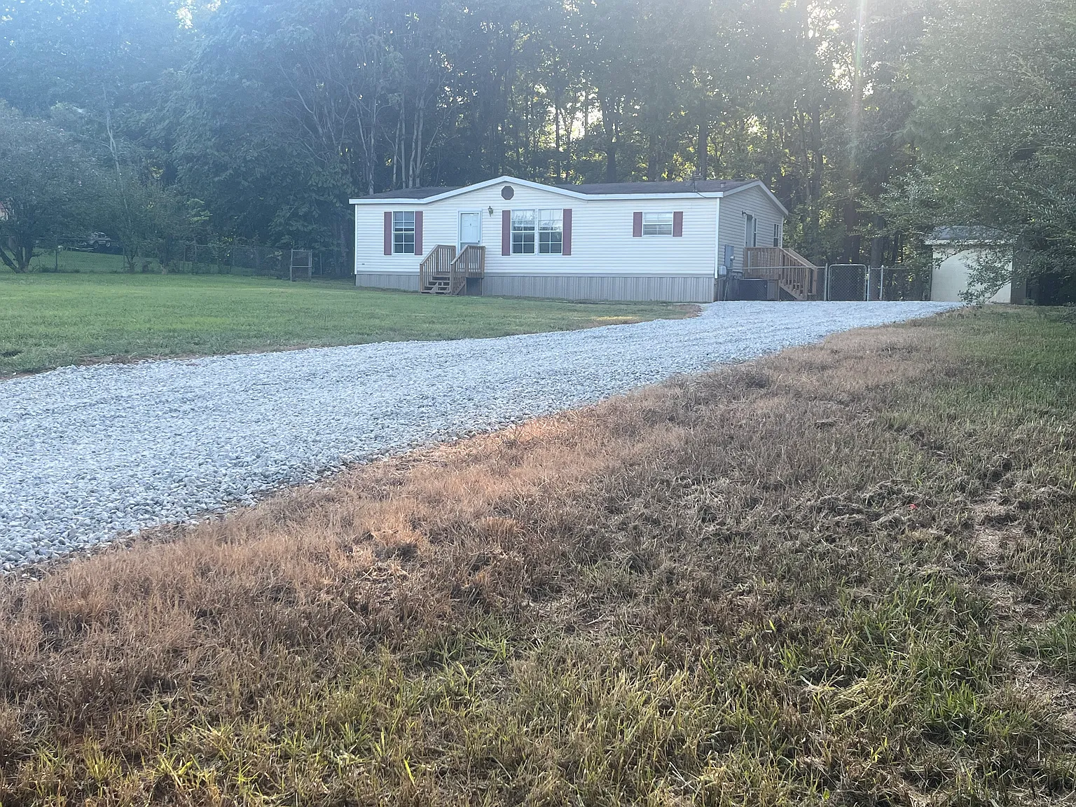 3 bed, 1188 sqft, $1,450 — Photo 1