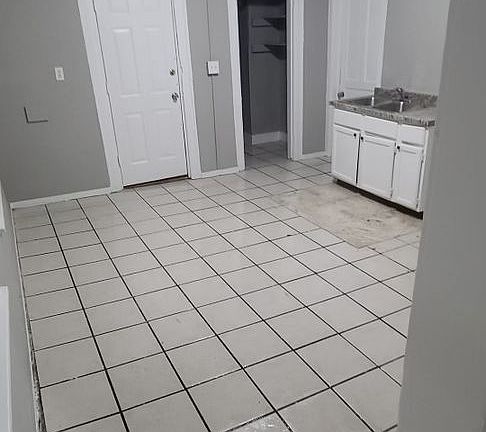 4th image of 3169-3171 N 6th St #3169