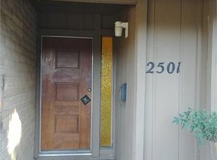 2501 American River Dr, Sacramento, CA 95864
