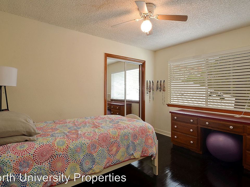 2nd image of 2514 Pearl St APT 204