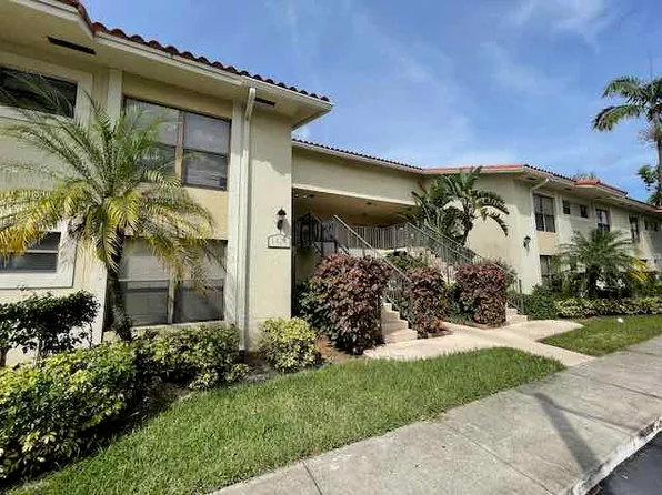 1421 Windorah Way APT E, Royal Palm Beach, FL 33411