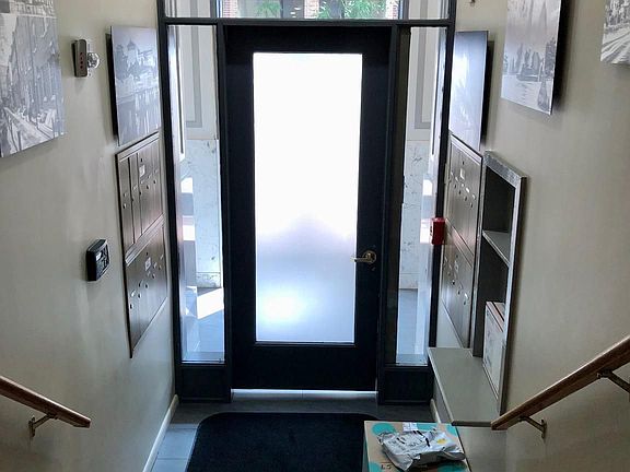 2nd image of 1137 Pine St APT 305