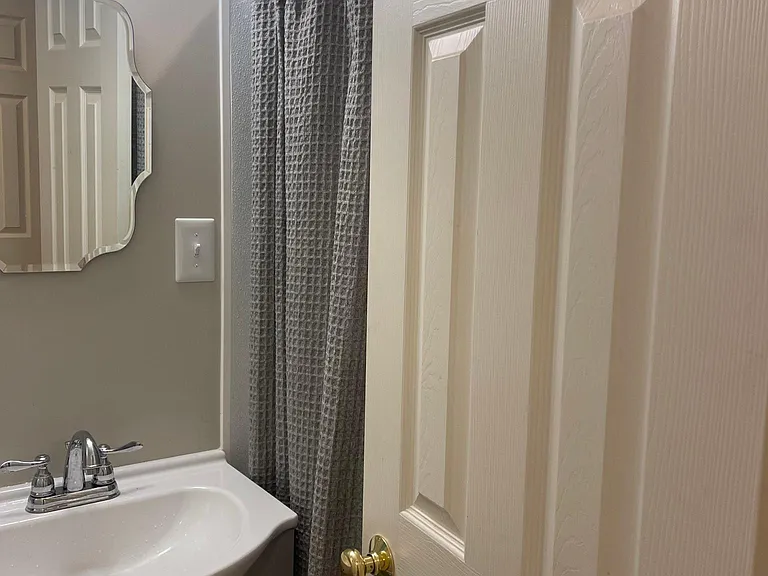 725 Ridgewood Rd — Photo 22