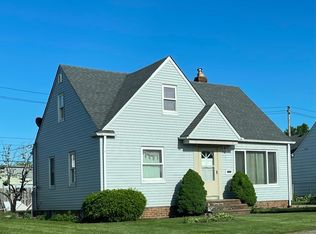 4711 Southwood Dr, Brooklyn, OH