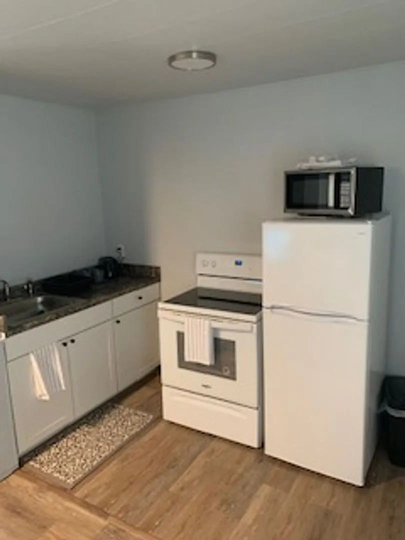 Laurel Ridge Apartments — Photo 2