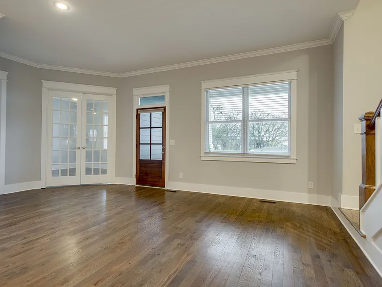 718 S 13th St — Photo 21