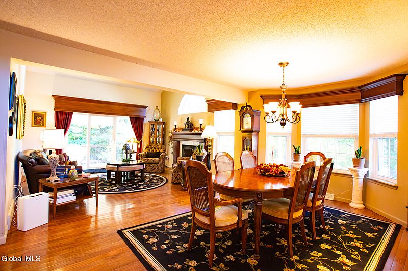 5th image of 63 Cedar Court