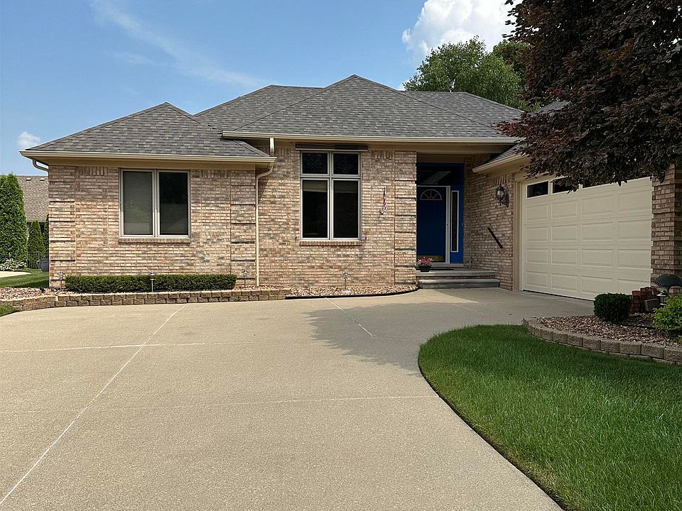 1st image of 51694 Woodside Dr