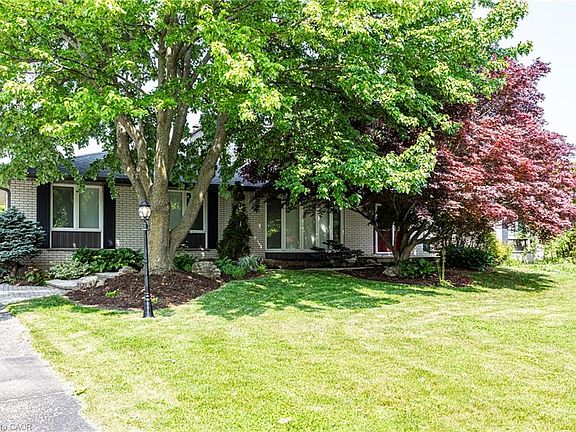 3rd image of 4245 Cedar Springs Rd