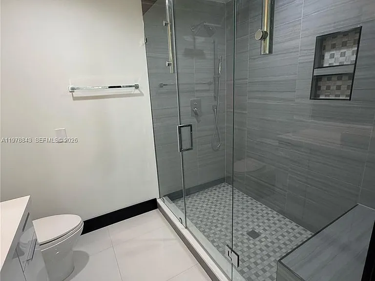 2699 Tigertail Ave #14 — Photo 14