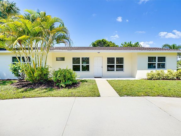 2nd image of 1582 NW Palm Lake Drive