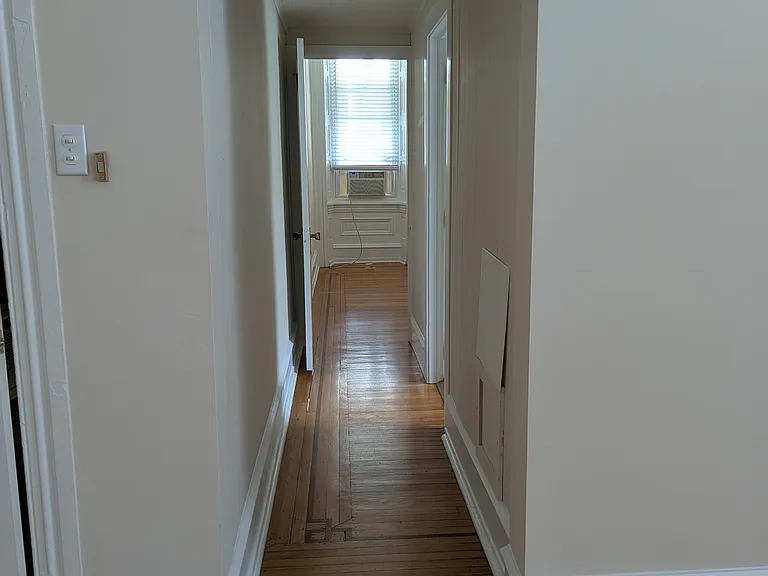 3510 Ainslie St #1 — Photo 11