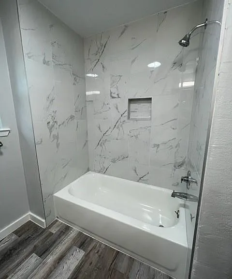 710 Avenue J Pl — Photo 18