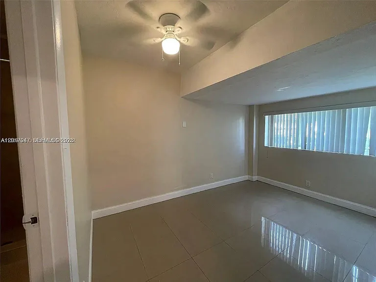 1448 NE 177th St — Photo 3