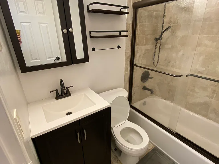 Mountain Ave — Photo 11