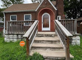 5640 Hiller Pl, Saint Louis, MO 63136