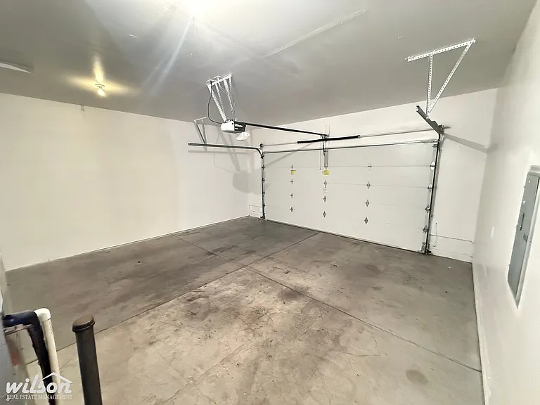 7905 Skyline Way — Photo 13