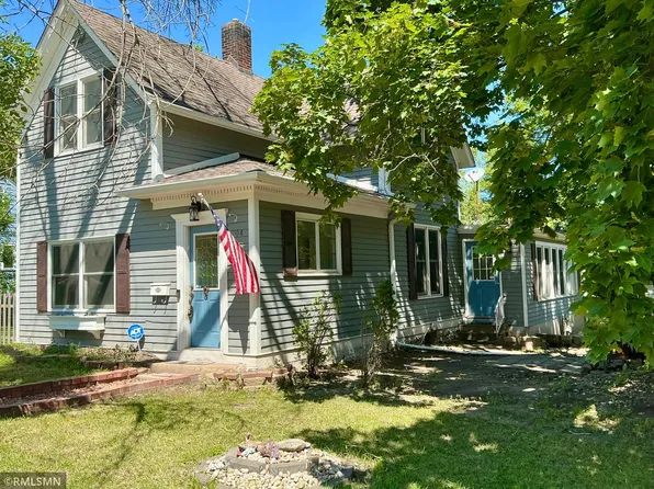 704 Mulberry St W, Stillwater, MN 55082