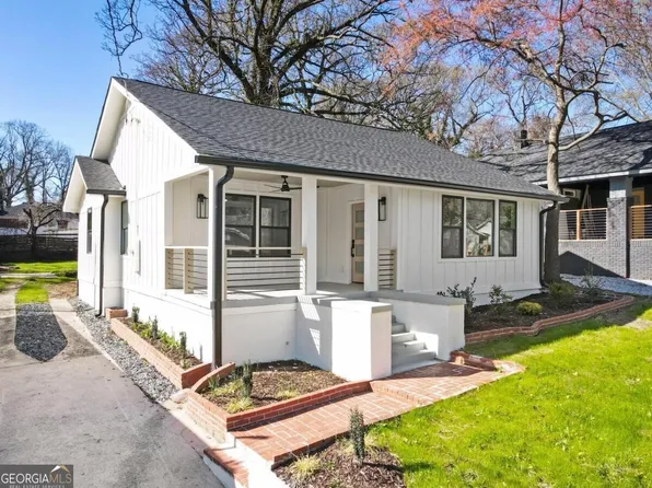 988 Byron Dr SW, Atlanta, GA 30310