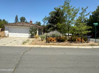 1085 Memory Ln, Reno, NV 89509