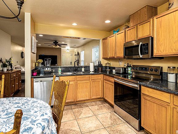 3rd image of 1151 S Serena Springs Dr