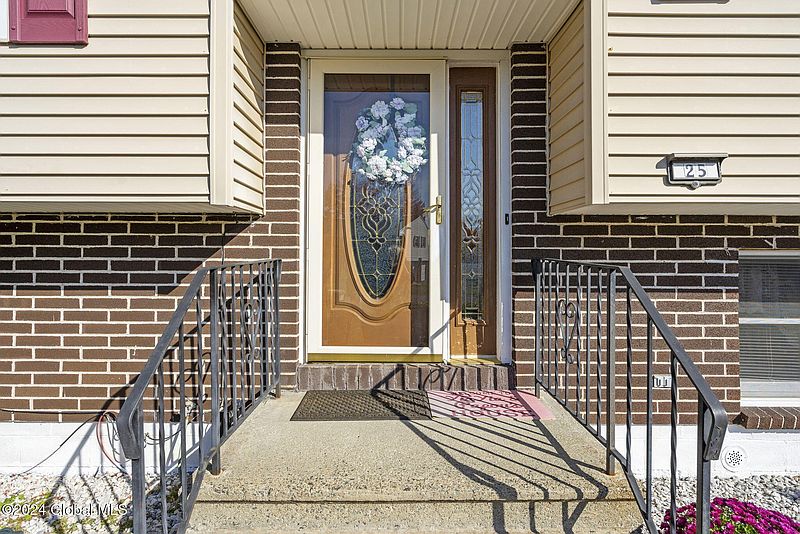 2nd image of 25 Criswood Drive