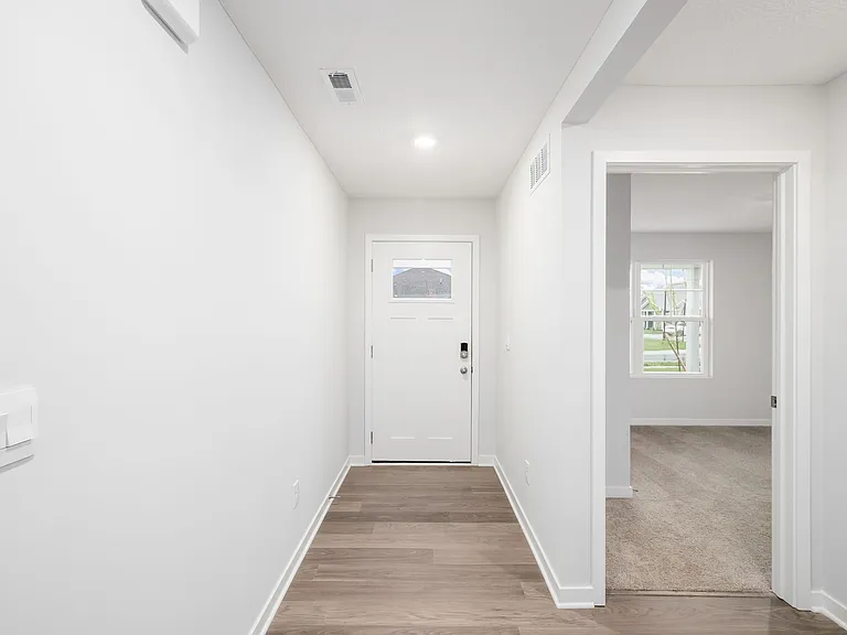 426 Emily Dr — Photo 9