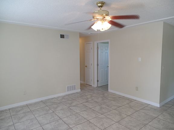 2nd image of 797 Cedar Dr