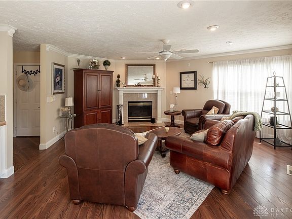 5th image of 7492 Timberdale Dr