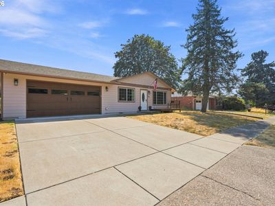 406 E Mission Dr, Newberg, OR, 97132