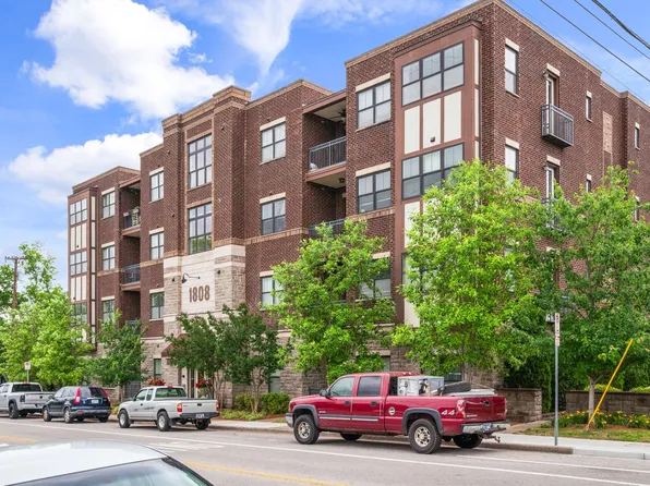 1808 24th Ave S Suite 201, Nashville, TN 37212