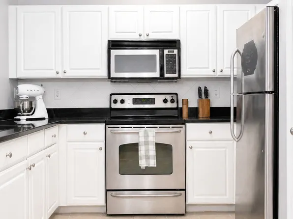 1850 Cotillion Dr Unit 1116, Dunwoody, GA 30338