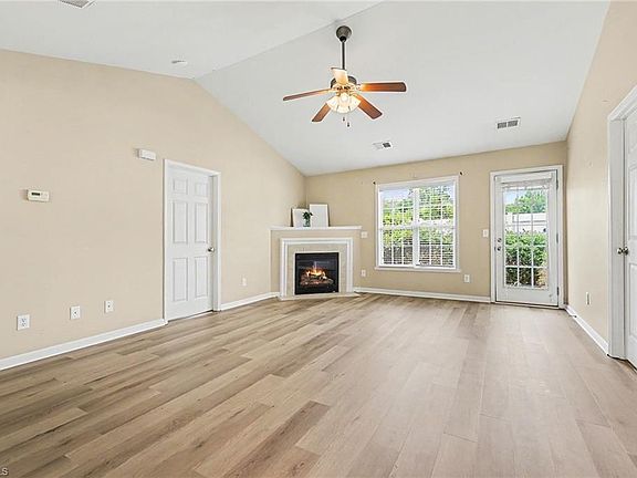 2nd image of 5609 Roundup Cir
