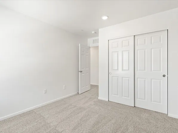 The Woodland Plan, Poudre Heights: The Meadow Collection