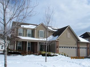 795 Boyce Rd, Sugar Grove, IL 60554