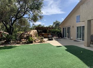 1171 Rainbow Valley Blvd, Fallbrook, CA 92028