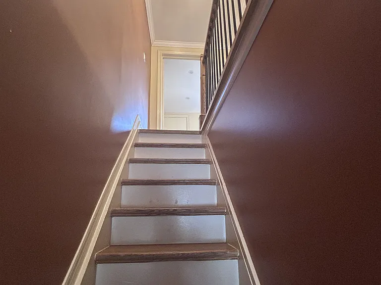 11 Humber Blvd #UPPER — Photo 9