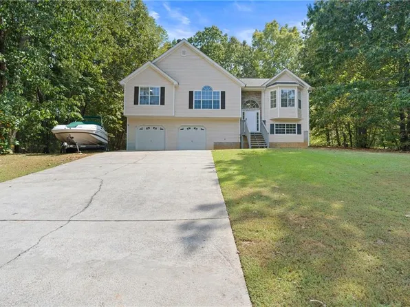 213 Cornell Ct, Villa Rica, GA 30180