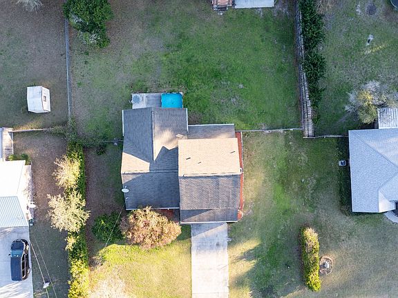 4th image of 274 SW Emerald St