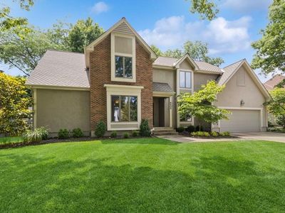 8900 Linden Dr, Prairie Village, KS, 66207