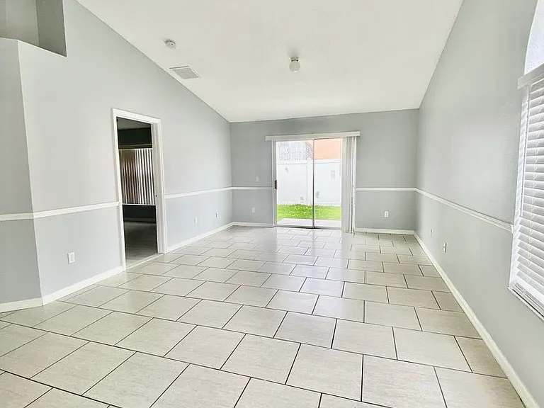 2298 Santa Lucia St — Photo 9