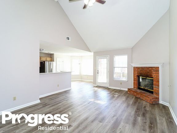 3rd image of 7121 Show Boat Ln