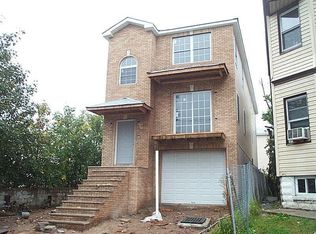 12 Triton Ter, Newark, NJ 07104