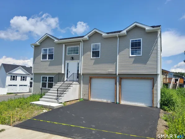 16 Kingsley Court #9, Waterbury, CT 06704
