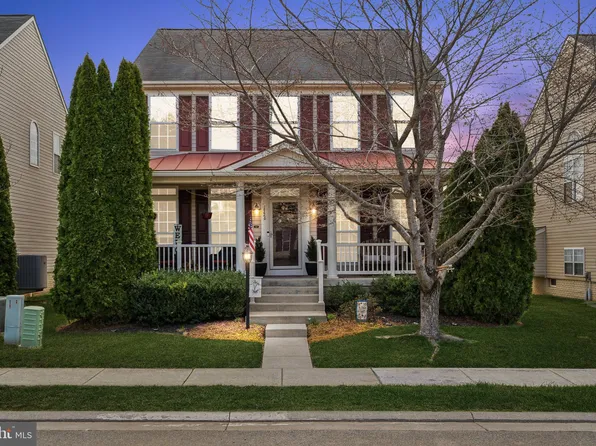 1326 N Fairfax Blvd, Ranson, WV 25438