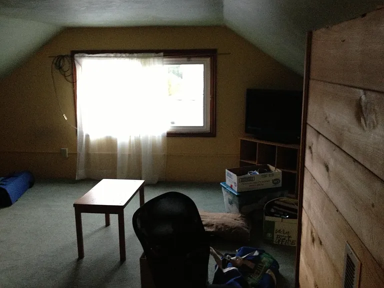 1131 Humboldt St — Photo 15